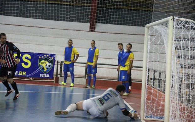 Guerra São Paulo/Suzano Liga Paulista (Foto: Thiago Fidelix)