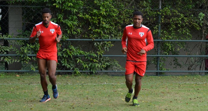 Michel Bastos e Wilder São Paulo (Foto: Erico Leonan - site oficial do São Paulo FC)