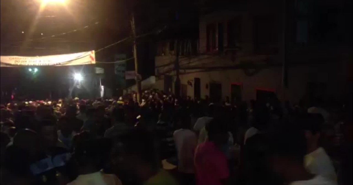 G1 Traficantes fazem trenzinho da droga em carnaval na Vila Madalena, em SP notícias em