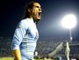 Uruguai não empolga, mas bate a Eslovênia em despedida pré-Copa