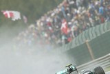Na chuva, Rosberg domina Hamilton e faz a pole em Spa. Massa fica em nono