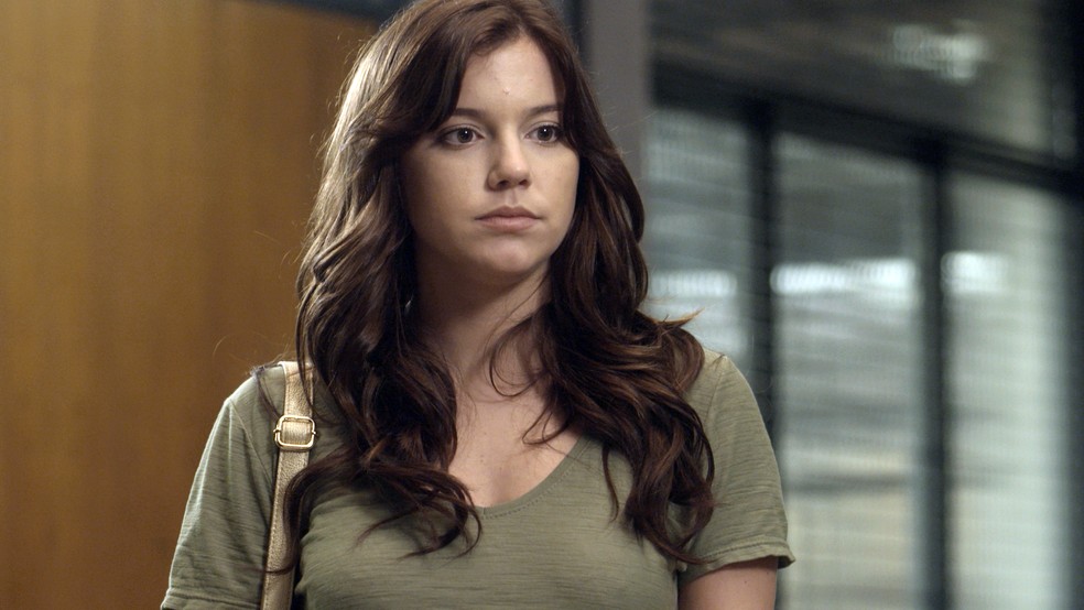 Marina quer revelar a verdade (Foto: TV Globo)