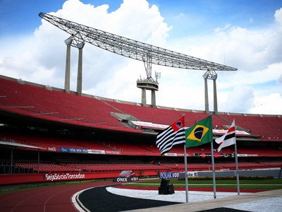 Show de tira clássico entre São Paulo e Corinthians do Morumbi
