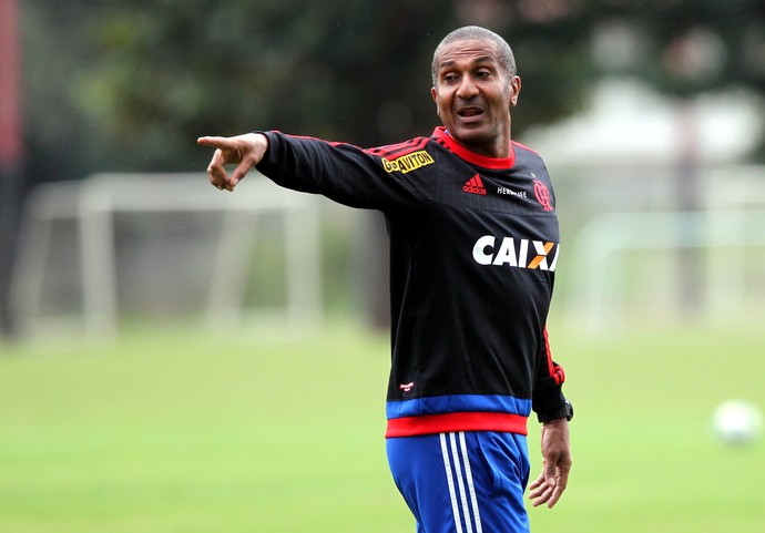Cristóvão Borges treino Flamengo (Foto: Cezar Loureiro / Ag. O Globo)