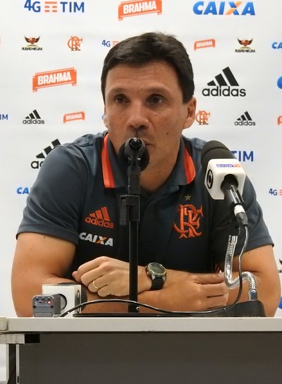 Zé Ricardo gostou da atuação do Flamengo, mas achou que time lamenta o resultado (Foto: Fred Gomes/GloboEsporte.com)