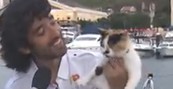Português viaja por  42 dias com gata (Português faz viagem de 42 dias com gata (Reprodução/TV Bahia))