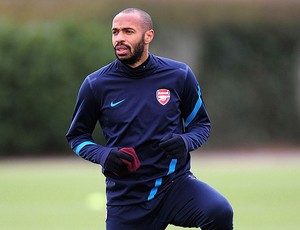 Henry no treino do Arsenal (Foto: Getty Images)