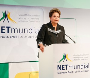 A presidente Dilma Rousseff fala sobre o Marco Civil da Internet durante abertura do Encontro Global Multissetorial sobre o Futuro da Governança da Internet - NET Mundial. (Foto: Roberto Stuckert Filho/PR)