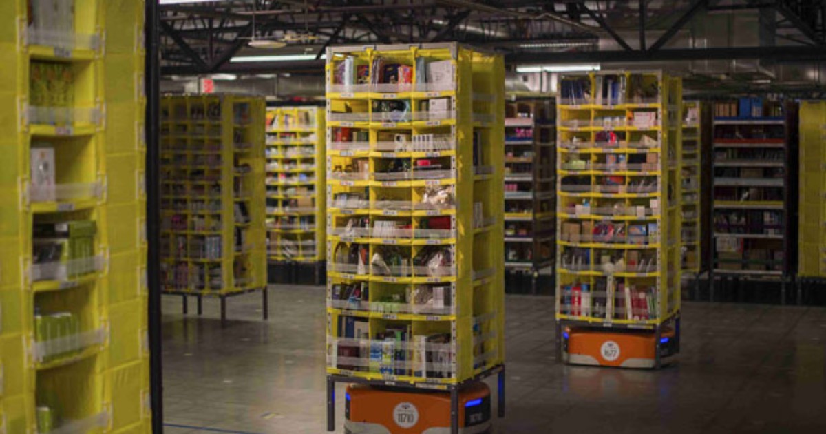 G1 - Amazon usa 15 mil robôs para agilizar entregas durante o fim de ...