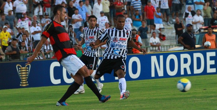 thiaguinho botafogo-pb atacante (Foto: Rizemberg Felipe / Jornal da Paraíba) thiaguinho botafogo-pb atacante (Foto: Rizemberg Felipe / Jornal da Paraíba)
