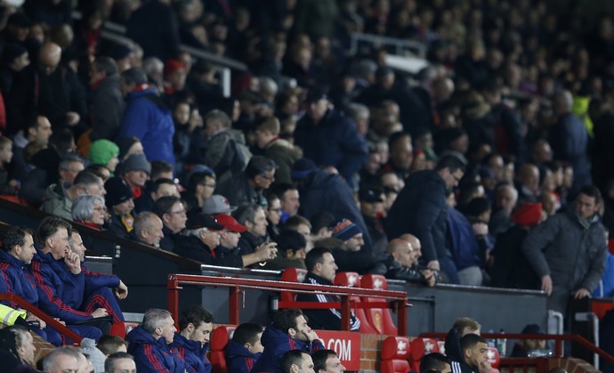 Van Gaal Manchester United x Sheffield United  (Foto: Reuters)