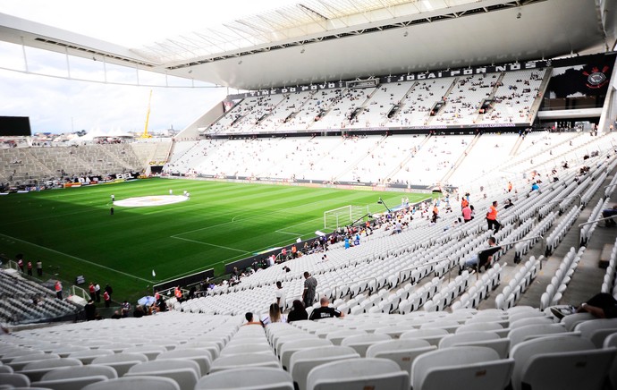 Em busca de reação contra o Inter, Timão volta à arena em jejum inédito
