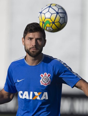 Felipe pode deixar Corinthians após Dérbi; clube aguarda sinal do Porto