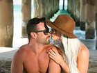 Laura Keller compartilha momento romântico com o marido na web