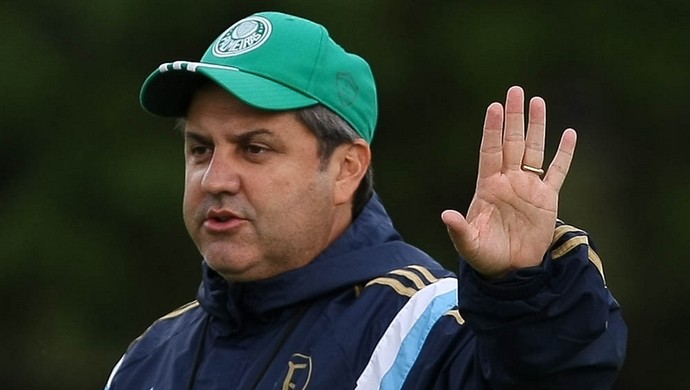 “Kardecdependência” assusta, e Kleina procura novo esquema