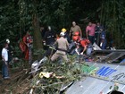 Polícia de SC confirma mais de 40 mortes em acidente com ônibus 