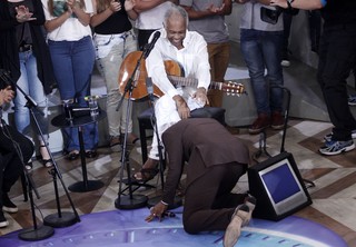 Alexandre Pires e Gilberto Gil (Foto: Celso Tavares / EGO)