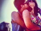 Giovanna Lancellotti ganha beijinho do namorado e posta no Twitter