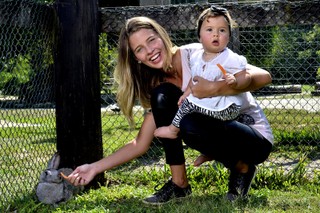 Debby Lagranha e a filha Maria Eduarda (Foto: Roberto Teixeira/EGO)