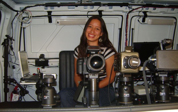 A pesquisadora brasileira Carina Schumann, mestre em geofísica espacial e integrante do Grupo de Eletricidade Atmosférica do Instituto Nacional de Pesquisas Espaciais (Elat-Inpe)  (Foto: Divulgação)