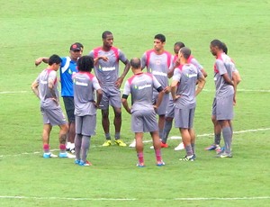jogadores no treino do Vasco (Foto: Gustavo Rotstein / Globoesporte.com)