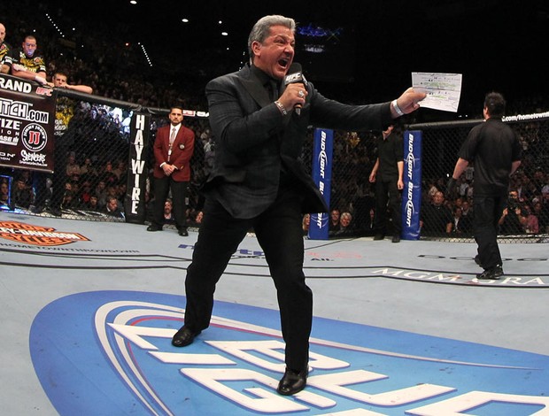 bruce Buffer ufc (Foto: Getty Images)