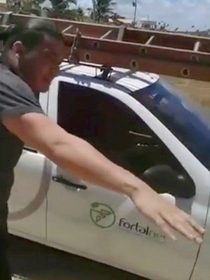 VÍDEO: Dical Fiat entrega carro a cajazeirense ganhador de sorteio  realizado pelo cantor Wesley Safadão - Diário do Sertão