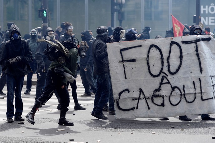 Manifestantes contra as reformas trabalhistas na França (Foto: ALAIN JOCARD / AFP) Manifestantes contra as reformas trabalhistas na França (Foto: ALAIN JOCARD / AFP)