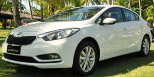 Kia Cerato (Foto: Divulgação)