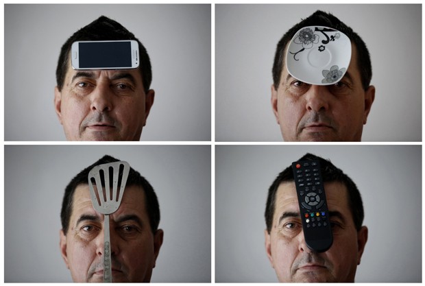 Montagem mostra diversos objetos presos ao rosto de Muhibija Buljubasic. Habilidade rendeu apelido de homem-ímã, e também permite segurar objetos que não sejam inteiramente metálicos (Foto: Dado Ruvic/Reuters)