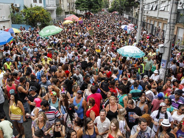 Carnaval da Cidade Baixa reuniu milhares de pessoas (Foto: Joel Vargas/PMPA)