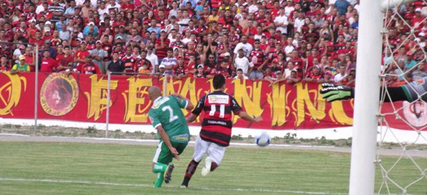 Campinense x Sousa (final da 2ª fase do Campeonato Paraibano) (Foto: Silas Batista)