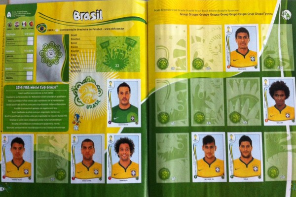 A prioridade dos colecionadores é completar a seleção brasileira (Foto: Reprodução: Tv Rio Sul)