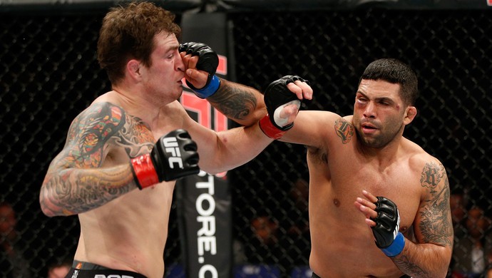 Claudio Silva x Brad Scott MMA UFC (Foto: Getty Images)