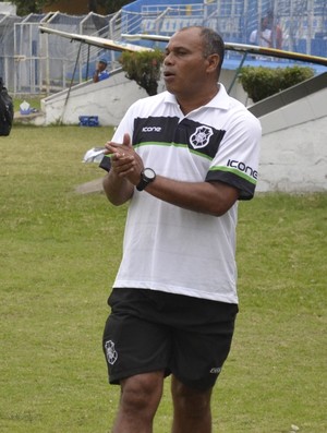 Mauro Soares, técnico do Rio Branco-ES (Foto: Sidney Magno Novo/GloboEsporte.com)