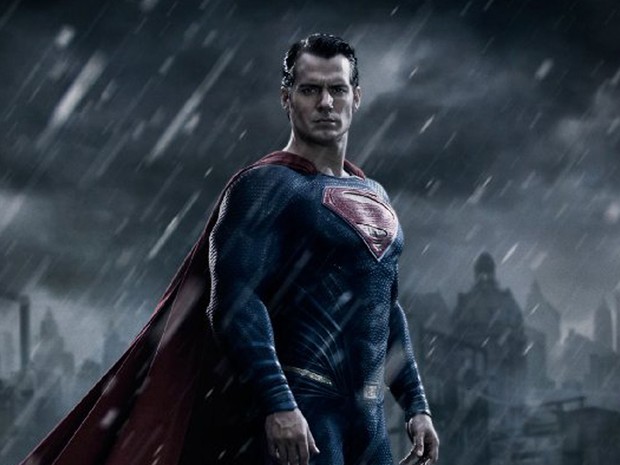 Henry Cavill como Superman em 'Batman vs Superman: A origem da justiça' (Foto: Divulgação)