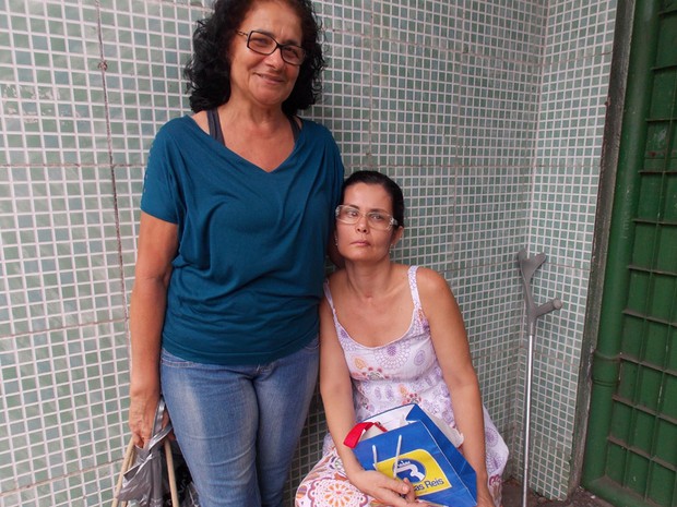'Preciso que me vejam com outros olhos', diz cega que presta Enem (Foto: Cássia Bandeira / G1)