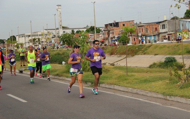 Atletas competiram em percursos de 5 e 10 km (Foto: Gabriel Mansur/ Globoesporte.com)