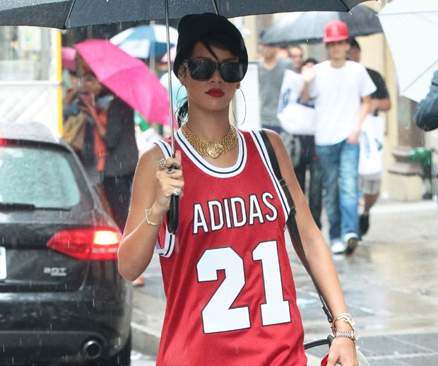 Rihanna (Foto: Splash News/ AKM GSI Brasil) Rihanna (Foto: Splash News/ AKM GSI Brasil)
