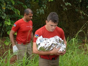 Corpo foi encontrado próximo a uma ponte no Rio Mororó em Jaru (Foto: Flávio Afonso/A Notícia Mais.)
