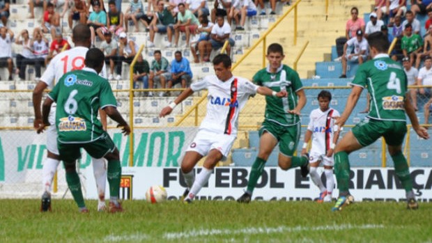Atlético-PR x Francana (Foto: Divulgação/ Site oficial do Atlético-PR)