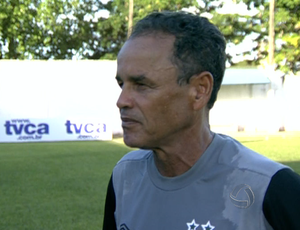 Roberval Davino, treinador do Luverdense (Foto: Reprodução/TVCA)