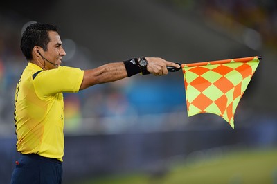 Bandeirinha árbitro impedimento  (Foto: Agência Getty Images)
