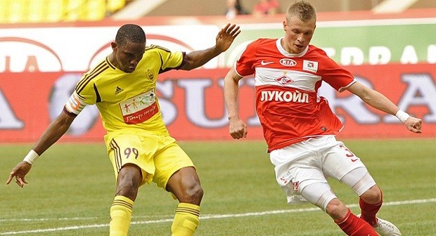 Eto´o em ação pelo Anzhi diante do Spartak (Foto: Reprodução)