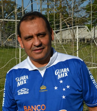 Vitor Gomes Pereira pai Ricardo Goulart (Foto: Danilo Sardinha/GloboEsporte.com)