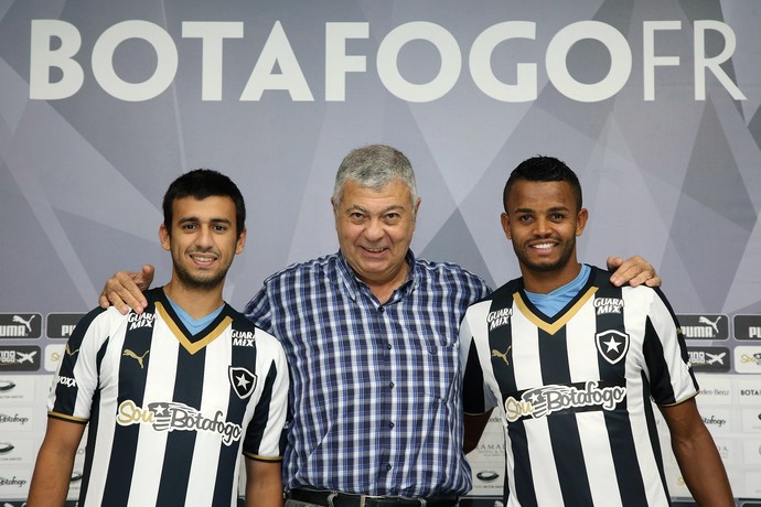 Camacho e Pedro Rosa são apresentados pelo Botafogo (Foto: Satiro Sodre/SSPress)