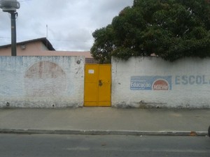 Escola Estadual Pompeu Sarmento sofre com falta de água (Foto: Carolina Sanches/G1)