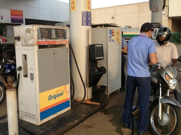 Abastecimento normal para o consumidor nos postos de combustíveis (Foto: Ivanete Damasceno/Divulgação)