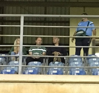 Eduardo Baptista elogia e promete oportunidade aos garotos