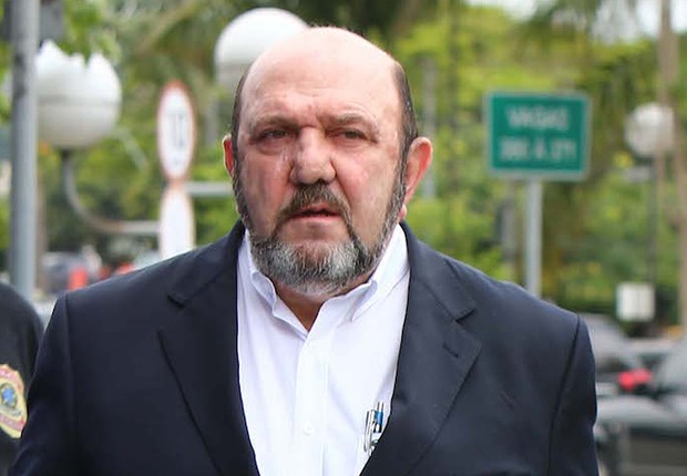 Ricardo Pessoa, presidente da UTC Engenharia, é preso pela Polícia Federal em fase da Operação Lava Jato (Foto: Zanone Fraissat/Folhapress)